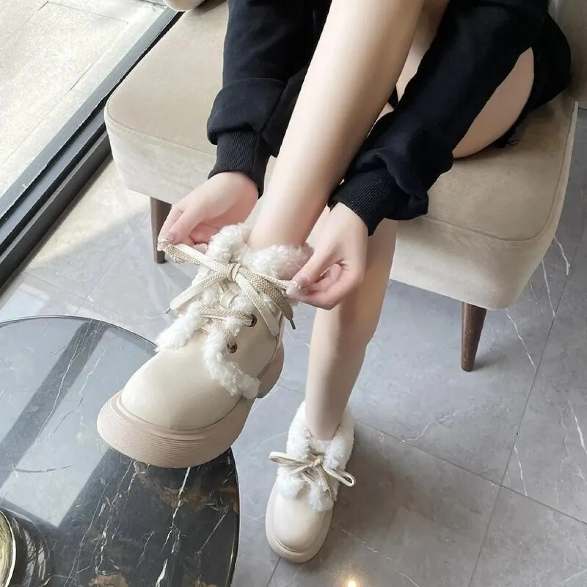 2024 High-Quality Winter Women's Shoes - Lace Up, Round Toe, Modern Low Heel, Solid PU, Sweet and Warm Boots