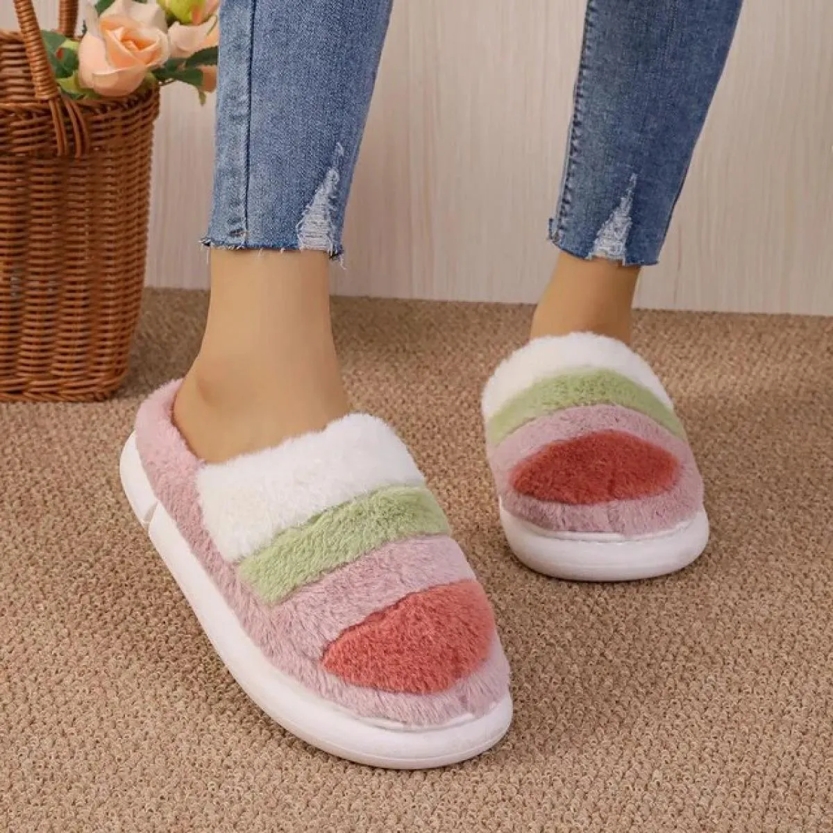 New women's fur slippers for winter home - solid color bedroom living room fashion simplicity flat slippers warm.